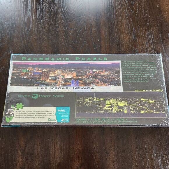 💜NIB Las Vegas Glow in the Dark 750 Piece Panoramic Jigsaw Puzzle - Picture 5 of 5